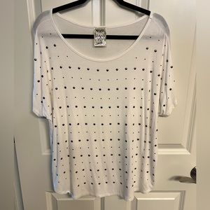 Cute scoop neck tee